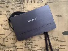 Sony cyber shot t700 thumbnail 1