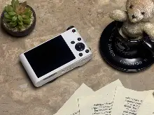 Samsung WB150F thumbnail 2