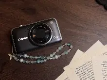 Canon PowerShot SX220 HS (with box) thumbnail 1