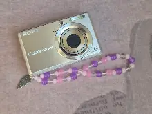 Sony Cyber-shot S750 thumbnail 1