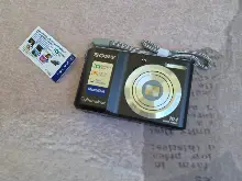Sony Cyber-shot DSC S2000 (NEW) thumbnail 1
