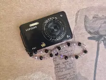 Samsung Dv100 (selfie camera) thumbnail 1